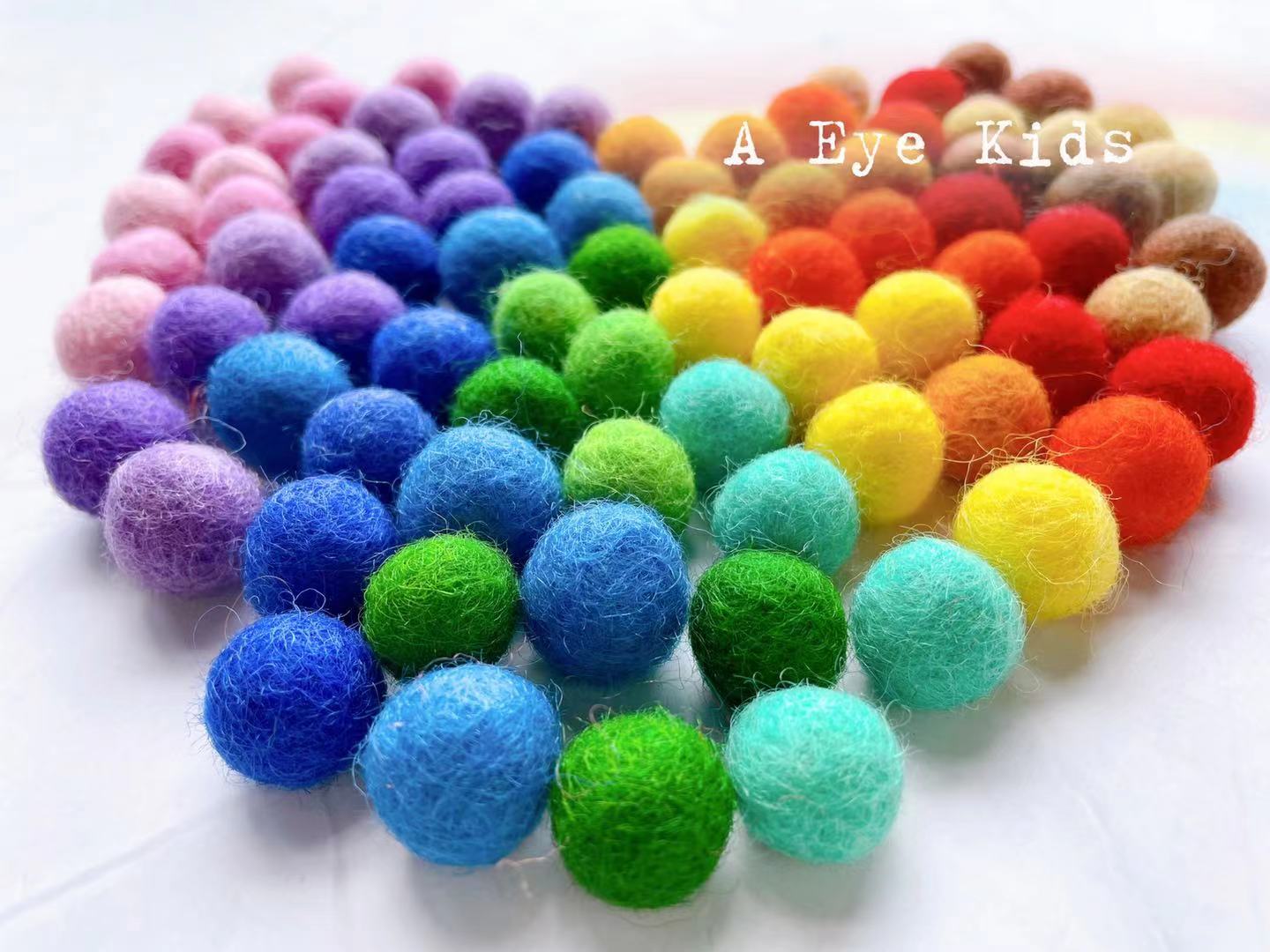 Color wool felt ball Reggio Montessori natural material baby sensory color texture exploration multicolor