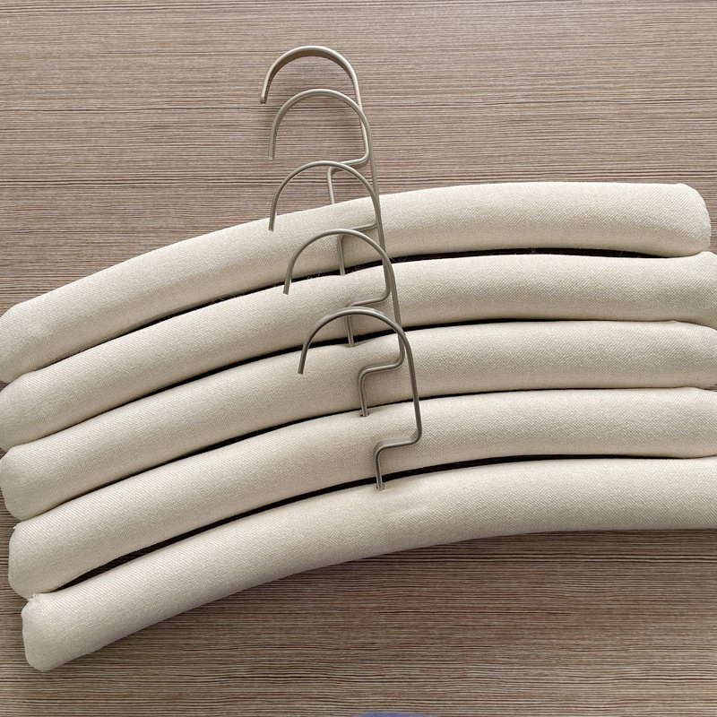 Export Canvas Clothes Hangers, Foreign Trade Fabric Clothes Hangers, Original Single-Piece Cloth-Covered Clothes Hangers, Adult Hangers, Non-Marking and Non-Slip