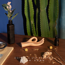DOIY Spot Spanish Meditation Hand Incense Insert Yoga Ceramic Line Incense Holder Sandalwood Incense Holder Creative Design