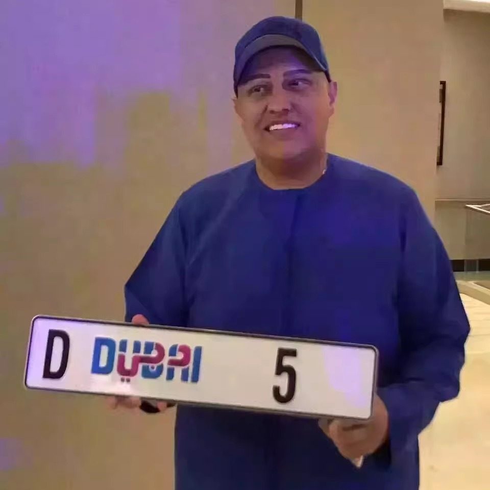 水哥迪拜代购