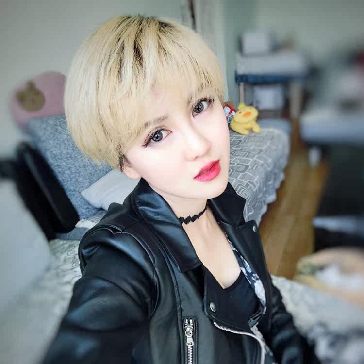 Perruque cheveux raides Court - Ref 2614034 Image 6