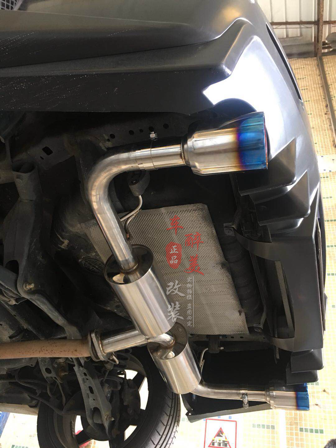 Mitsubishi Wing Gods Double Out of Double M Drum Exhaust Pipe Wing God FQ Combat Version EVO Exhaust Wing God Sports Car Exhaust Pipe