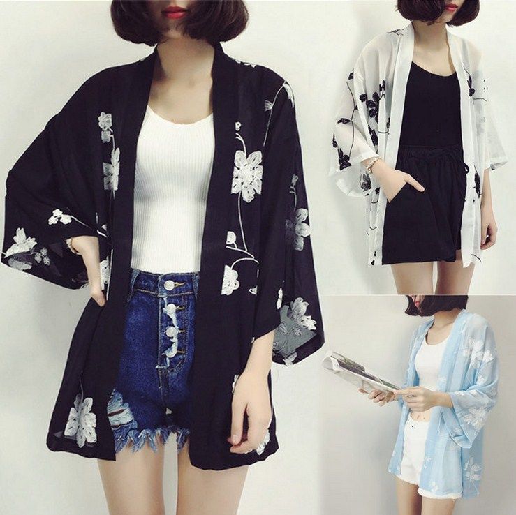 New snowspun embroidered bikini sunscreen jacket swimsuit 70%-half sleeve open-shirt with air conditioning shawl beach suit