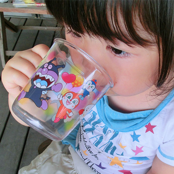 Spot Japanese bread Anpanman tableware for children baby transparent ultra-light cute water cup for children PP brushing cup