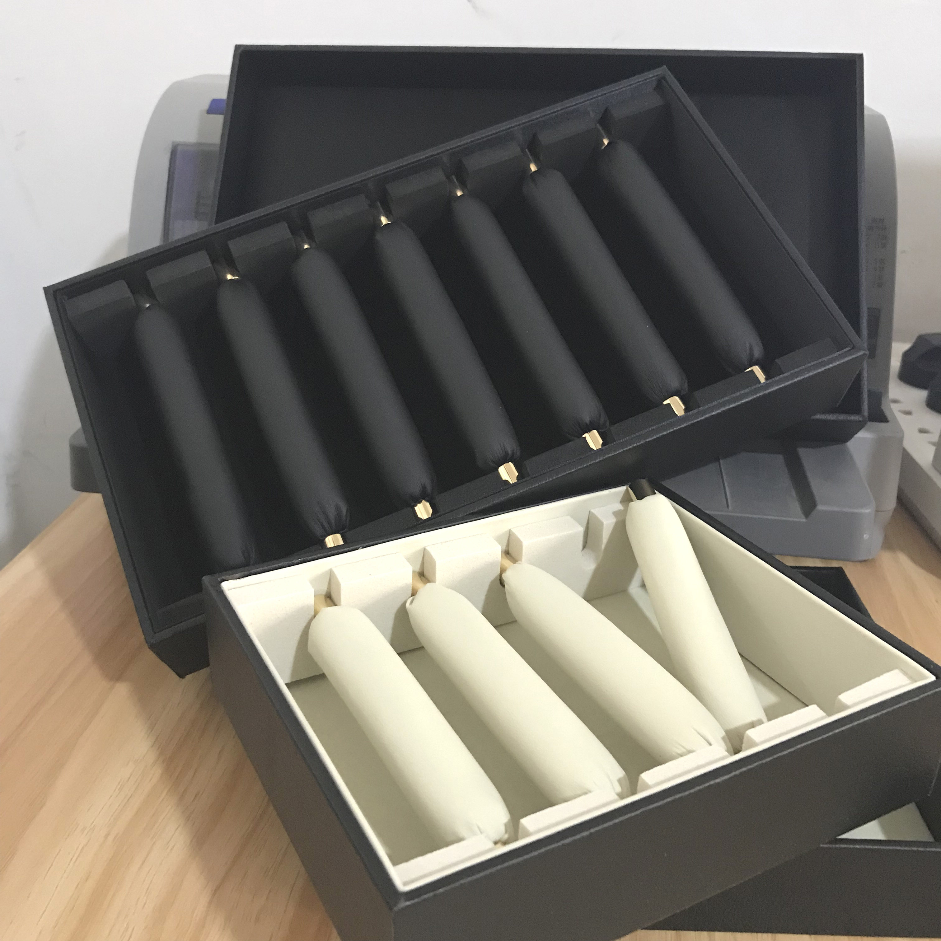 Poeteer Gem Ring Receipt Tray Day Style Ring Stick Display Containing Box Penetrating Ring Stick Box With Lid