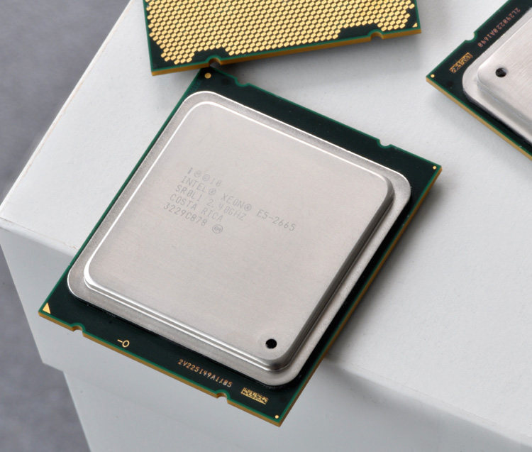 Intelxeon 8-core E5 2665 2660 2650 XEON 6-core E5645 CPU