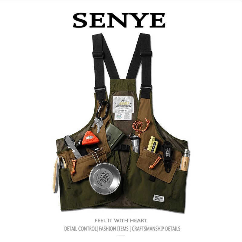 Spring and Summer Mountain-Style Work Vest for Men, Outdoor Multi-Pocket Functional Tactical Fishing Vest, American Retro Jacket