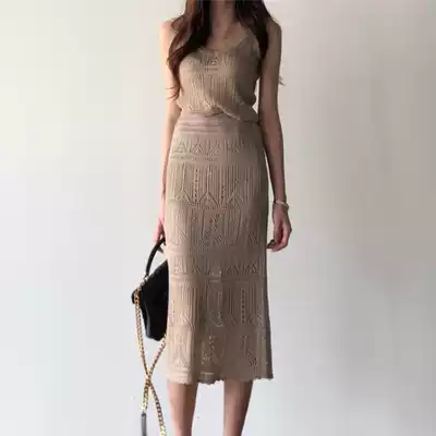 South Korea summer 2021 new ice silk knitted skirt suit female western style thin temperament royal sister style two-piece suit