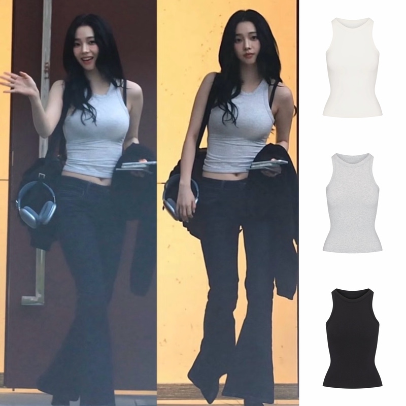 Some Skims Cotton Jersey Neck Tank Sleeveless Tank Tops Are in Stock, the Same Style as Lee Ji-Min Wears Some Skims Cotton Jersey Neck Tank Sleeveless Tank Tops Are in Stock, the Same Style as Lee Ji-Min Wears