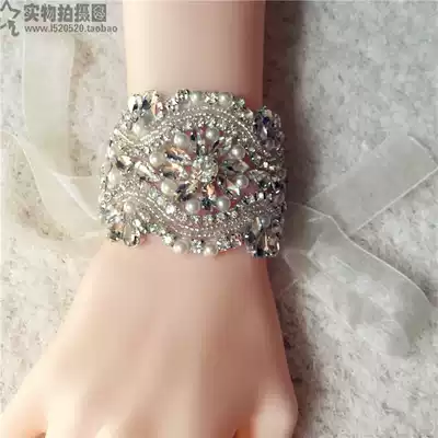 High-end custom rhinestone wrist flower bride wrist jewelry bridesmaid wrist jewelry arm decoration sister group hand Flower 2 pieces