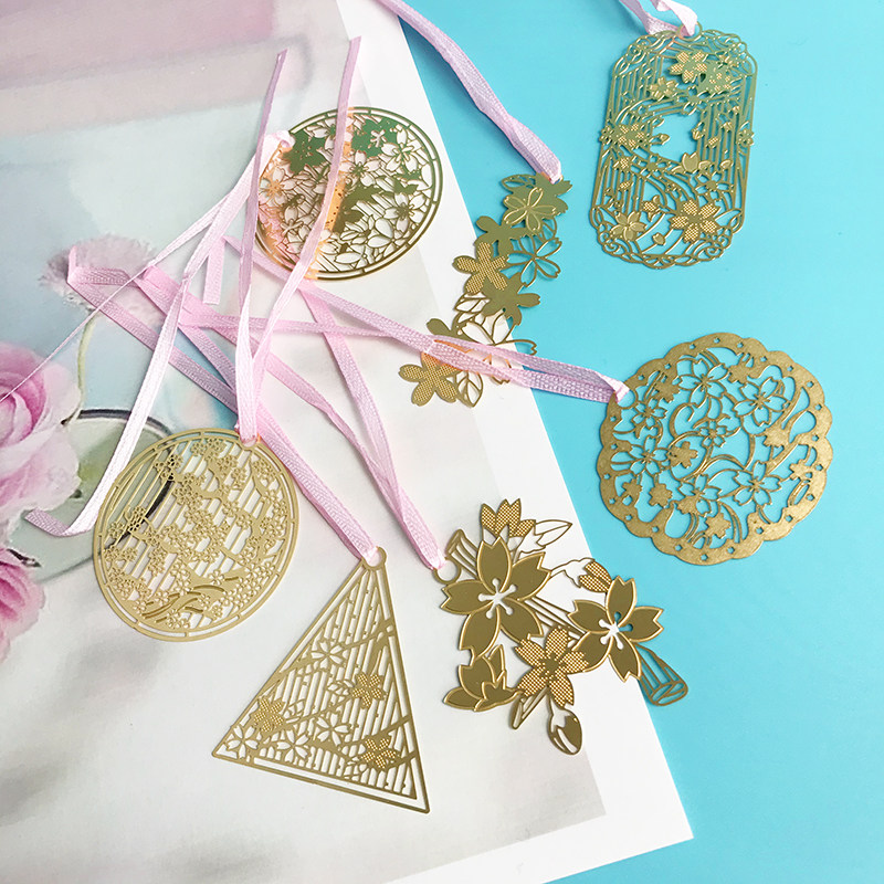 Cherry Blossom Metal Bookmark Classical Hollow Small Fresh Creative Student Reading Companion Beautiful Bookmarks