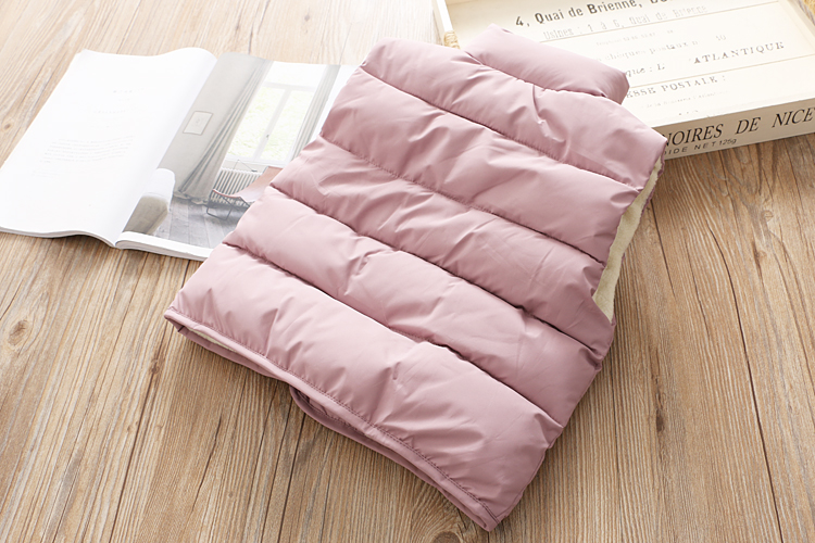 Mùa đông mới, bé gái mặc áo hai dây ấm áp cho trẻ em mặc vest màu lạnh hoang dã shop quần áo trẻ em đẹp