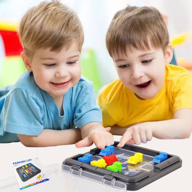 Children's puzzle toys brain power big combat parking lot break through the game break 60 levels to improve thinking ability