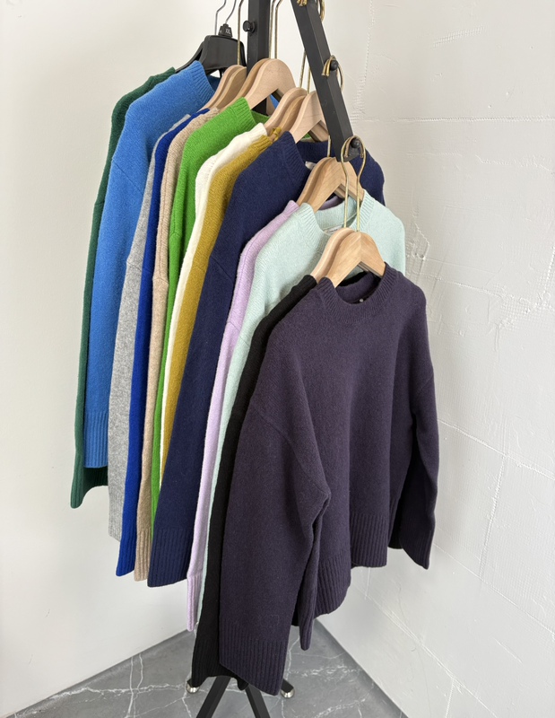 Os390, Soft and Cozy Wool Blend Minimalist Style Solid Color Versatile Crew Neck Cotton Sweater, Fresh and Age-Reducing, Plus Size Os390, Soft and Cozy Wool Blend Minimalist Style Solid Color Versatile Crew Neck Cotton Sweater, Fresh and Age-Reducing, Plus Size