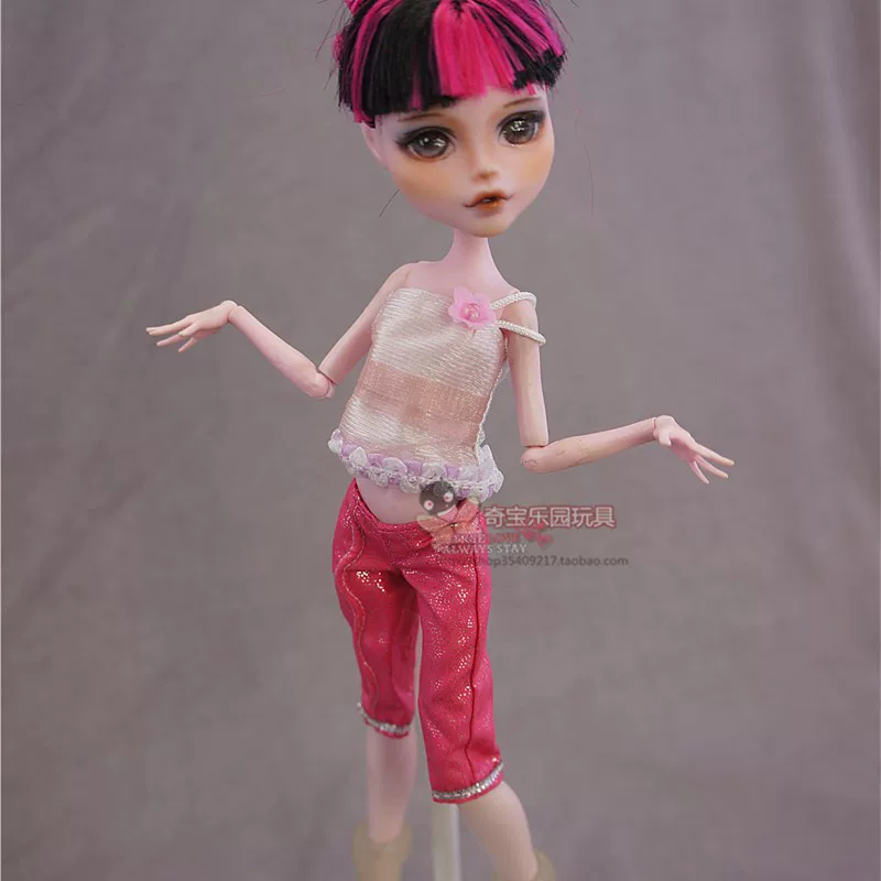 Одежда для кукол (Monster High) третья волна — одиночные костюмы, разные цвета
