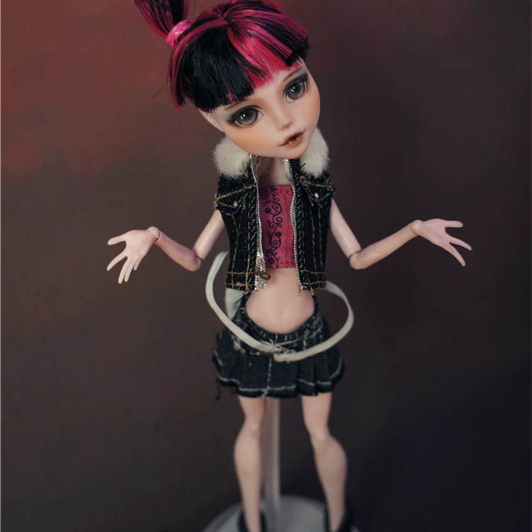 Одежда для кукол (Monster High) третья волна — одиночные костюмы, разные цвета