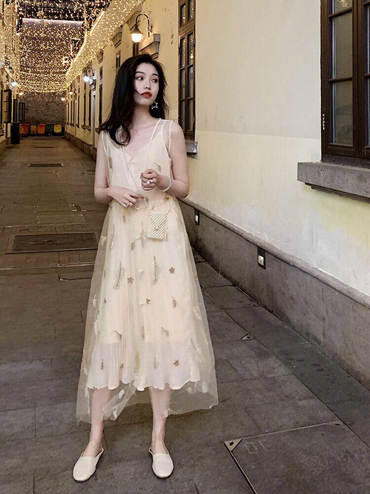 Faahiono French niche chiffon mesh suspender dress 2022 summer slimming two-piece beach dress