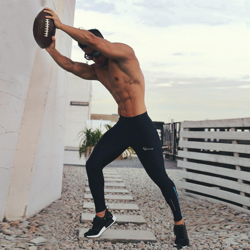 squatting in compression tights