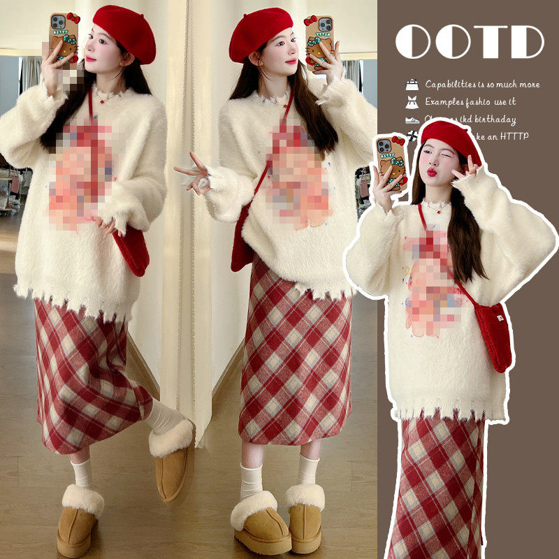 Pregnant woman autumn and winter suit foreign air trendy Han version easy to thicken the bell Christmas sweater with a half body dress Two sets-Taobao