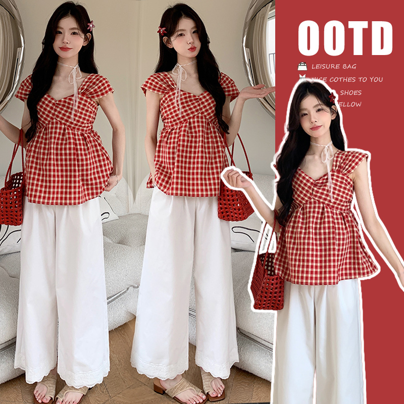 Maternity Summer Short-Sleeved Suit 2026 New Fashionable French Plaid Top Wide-Leg Pants Two-Piece Set Thin Style