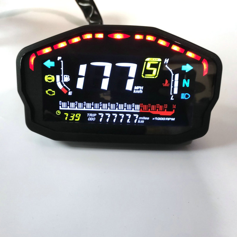 More-speed adjustable voltage oil odometer when converting rider car to Ducardi colour screen liquid crystal meter