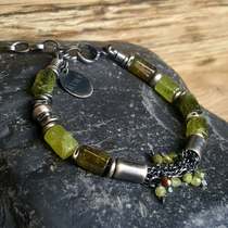 Poland Green◇Handmade vintage green garnet beads silver bead chain oxidized sterling silver bracelet