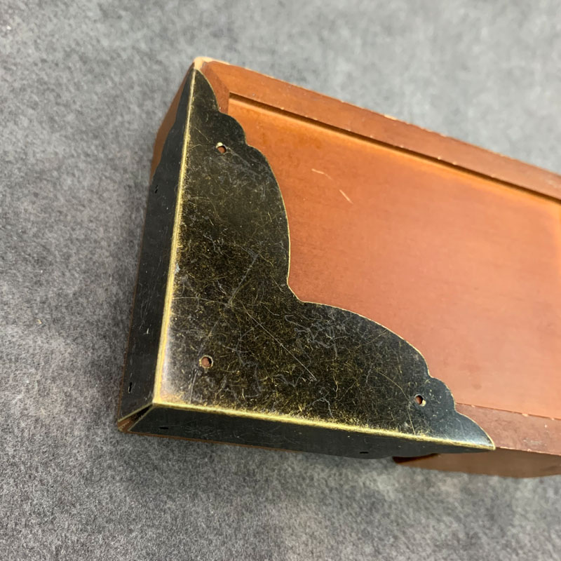 Iron Sheet Protection Corner Wood Box Craft Gift Swing Accessories Box Cosmetics Box Gift Box Wrap Corner Retro Bag Corner Guard And Send Nails