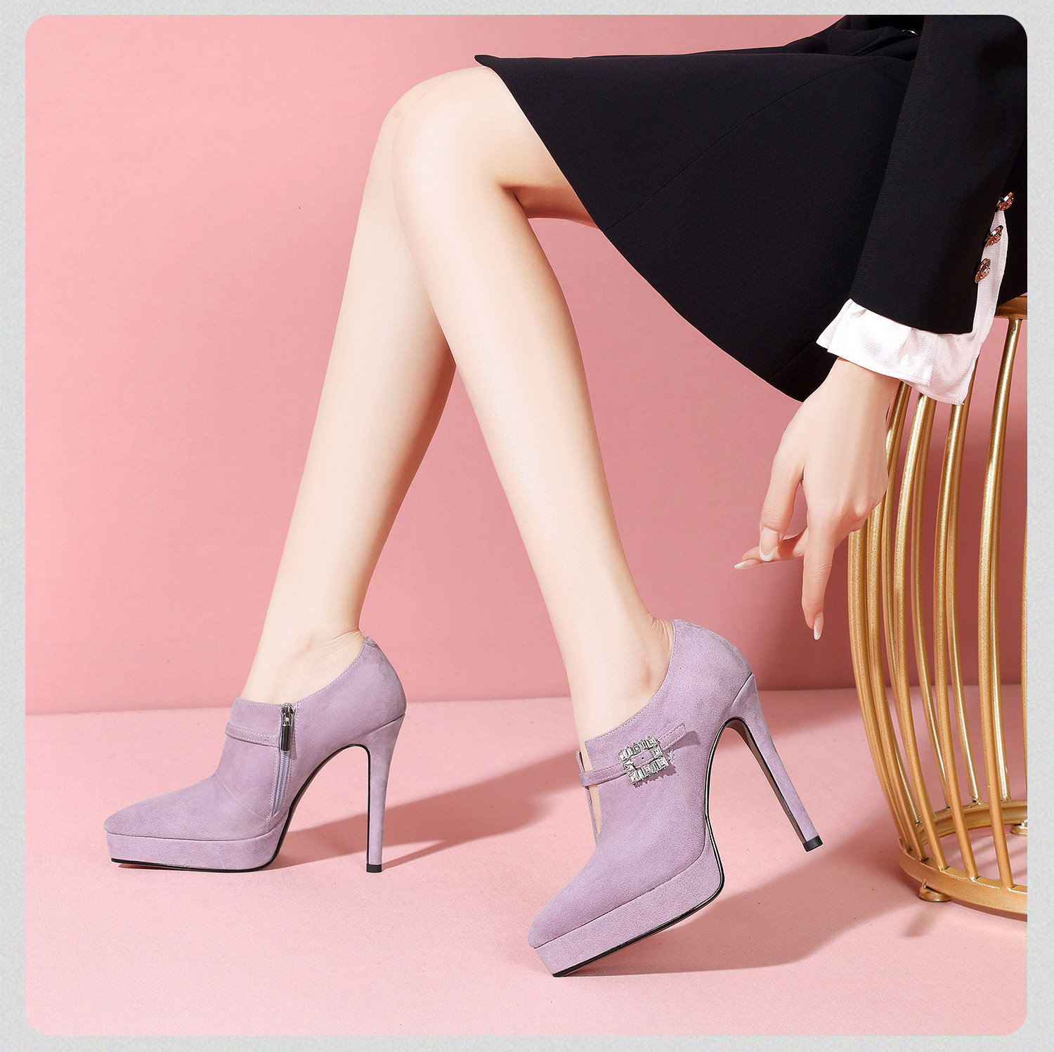 Boot cổ thấp nữ phong cách Pháp đính đá khóa vuông, gót nhọn 10–12 cm, da lộn chống nước — Đen Cao Gót 10cm, Hồng Da Cao Gót 10cm, Tím Cao Gót 10cm, Đen Cao Gót 12cm chi tiết 19
