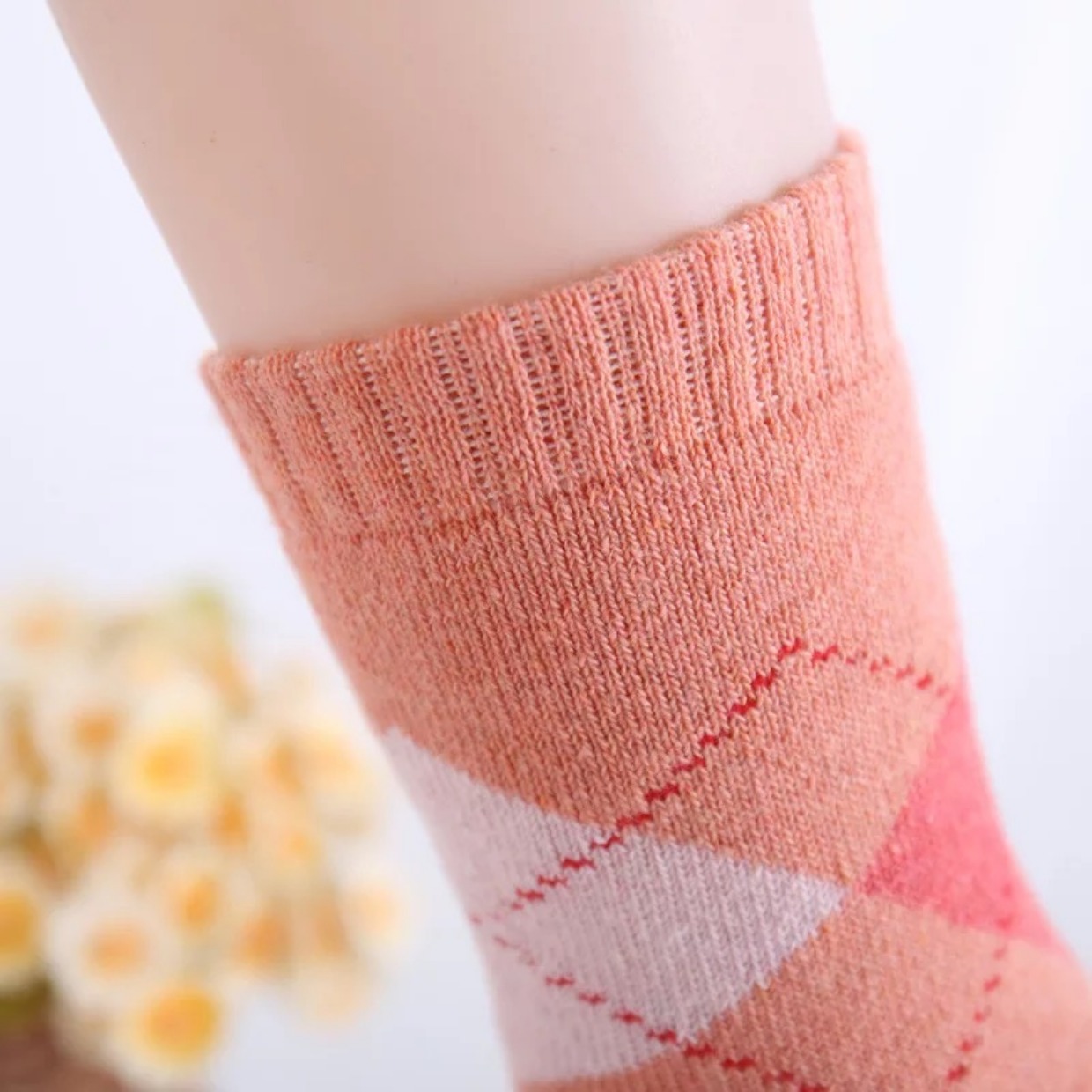 Vớ mùa đông vớ cotton nữ mùa thu và mùa đông mẫu trong ống cộng với nhung dày ấm mùa đông vớ cotton terry vớ nữ vớ hoa cúc