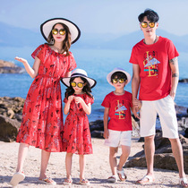 Seaside beach parent-child outfit summer 2020 new fashion family outfit mother-daughter dress a family of three mother-son suit