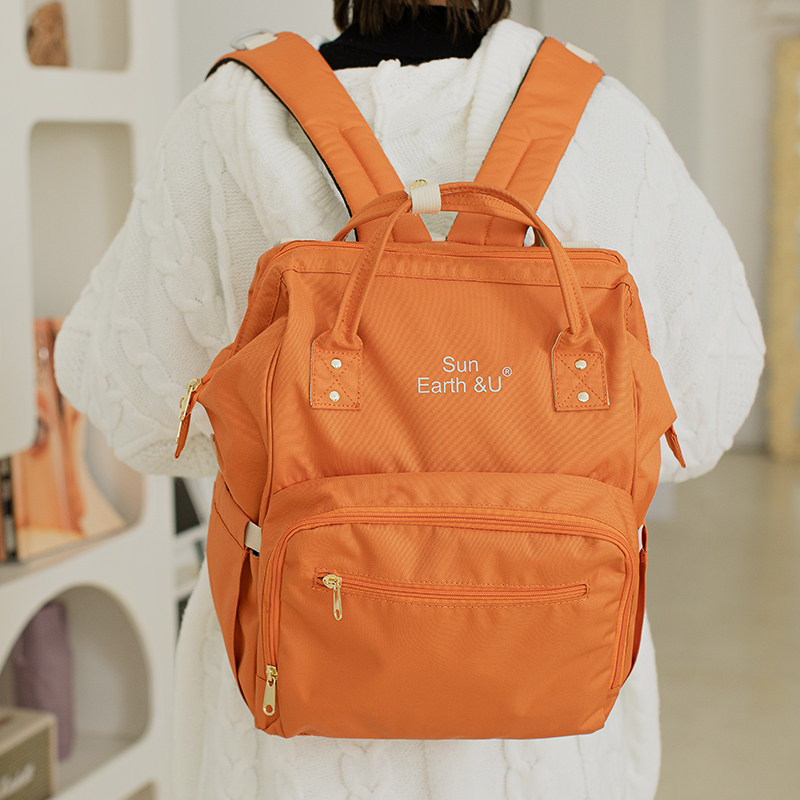 Baoma recommends ~ 2022 new ultra-light fashion mommy backpack female large-capacity waterproof mother-infant bag for going out