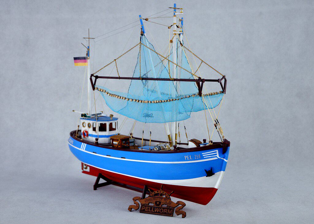 The economically practical modern crab fishing boat-the PELLWORM Pervom number]