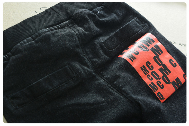 Bé trai cộng với quần jean nhung mùa thu đông mặc quần bé dày thường mặc quần cotton trẻ em ấm quần trẻ em quần jean nữ sinh