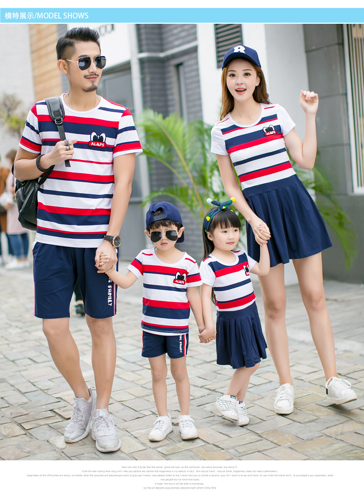 Trang phục dành cho phụ huynh-trẻ em hè 2019 bộ đồ gia đình mới Bộ đồ đi biển cho bố mẹ và con gái một gia đình ba người - Trang phục dành cho cha mẹ và con áo nỉ có mũ cho cả nhà
