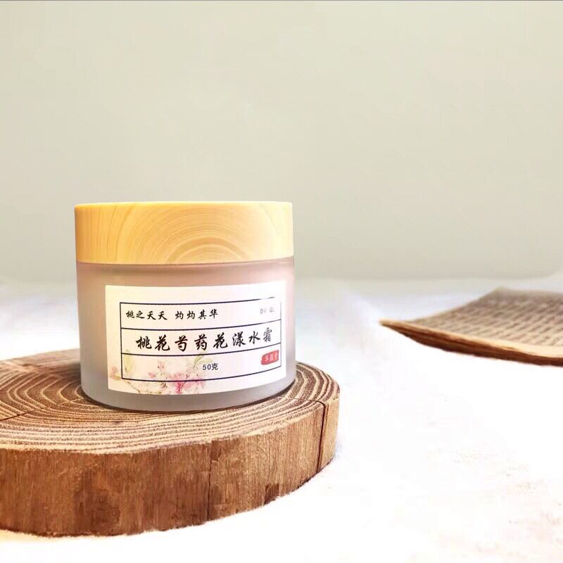 Peach Blossom Peony Herb Flower Water Frost water frost magnesium white red moisturizing brightening early anti-decay sensitive pimple muscles Available in Huantang New products