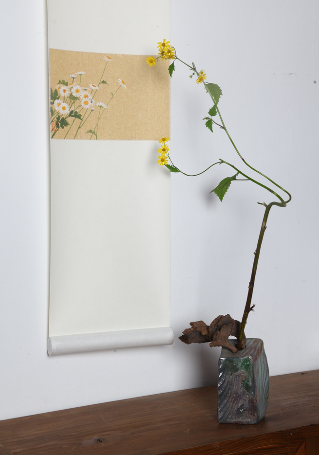 The Zen Chinese Style Pendulum of the Flower Arrangement