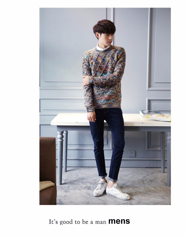 Áo len nam cổ tròn Áo len nam cổ điển thời trang Hàn Quốc áo khoác xu hướng nam dài tay dày - Kéo qua quần jean nam