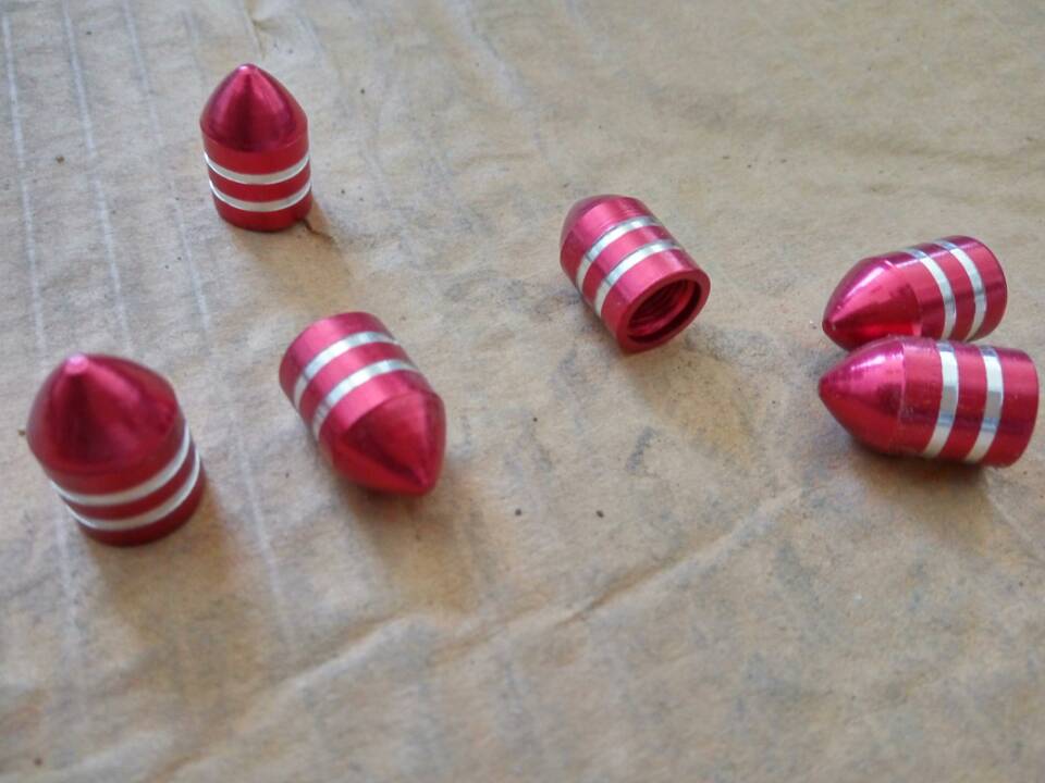 Mountain bike bicycle valve cap mouth cover aluminum alloy valve hub valve valve valve cap red