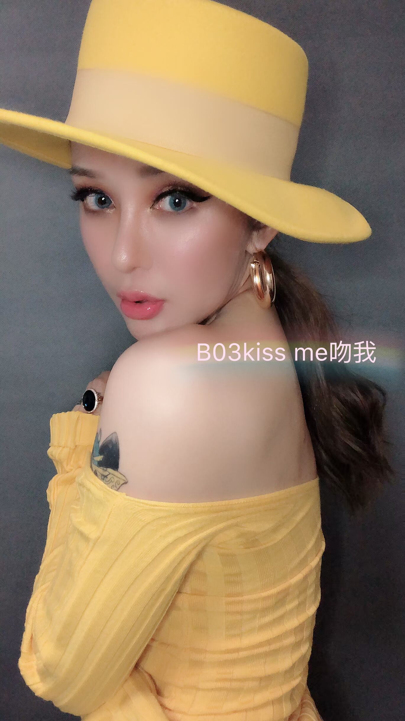BONYTA Vườn cầu vồng kính Glaze Lip Gloss Nude (B03 hôn tôi) hôn tôi màu - Son bóng / Liquid Rouge son môi bóng	