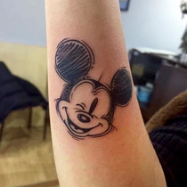 Flower arm girl TATTOO X114 Harajuku hand-painted cartoon black and white soft girl TATTOO stickers