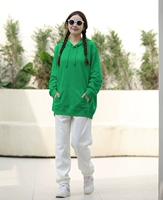 Зеленые штаны, очки, носки