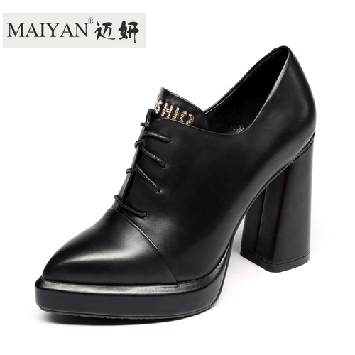 Черные универсальные туфли на высоком каблуке на высоком каблуке, обувь с заостренным носом, тренд 2017, осенние, тренд сезона