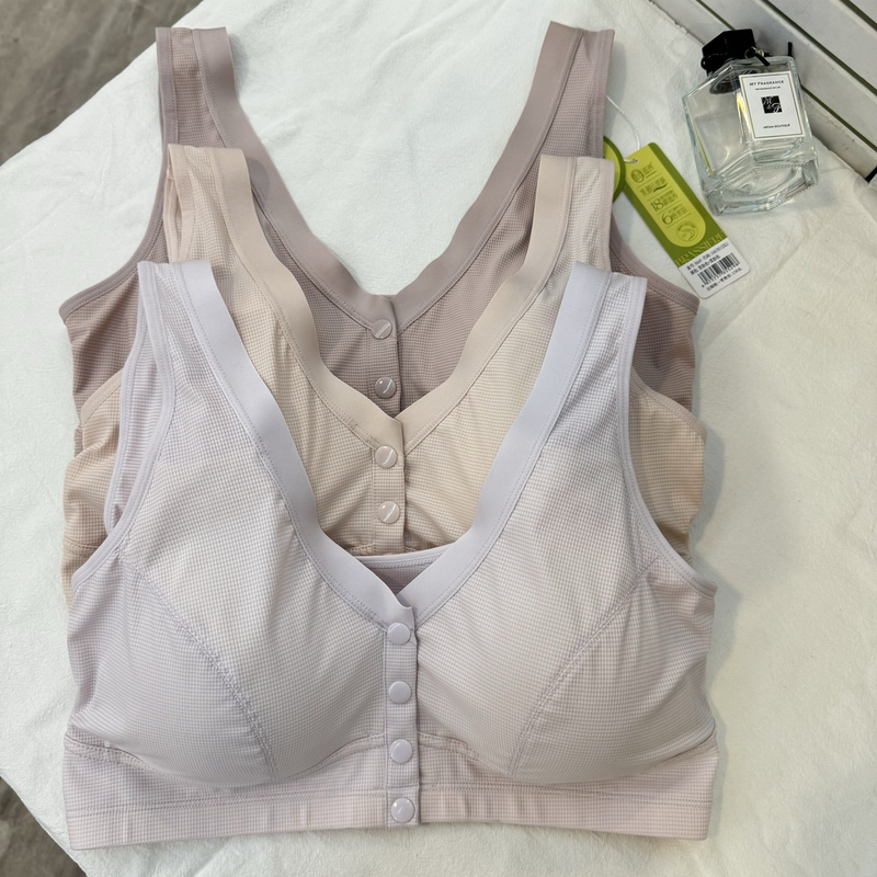 Xinmeiyi 8669 Middle-Aged and Elderly Women's Intimates Without Rims Vest Large Size Colorful Cotton Comfortable Bra Front Button Bra Xinmeiyi 8669 Middle-Aged and Elderly Women's Intimates Without Rims Vest Large Size Colorful Cotton Comfortable Bra Front Button Bra