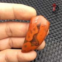 Exquisite pure natural Xuanhua Warring States red agate red grass flower personality wolf tooth necklace pendant special price