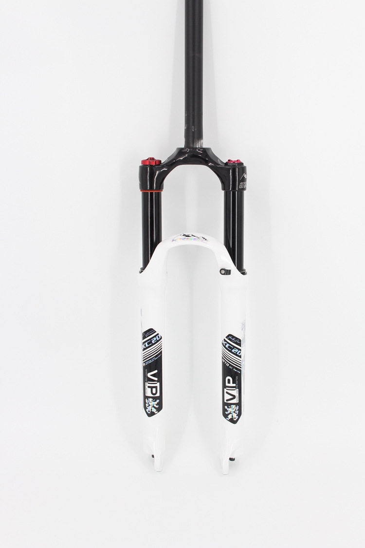 Krsec Rainbow Bid Fork 14.jpg
