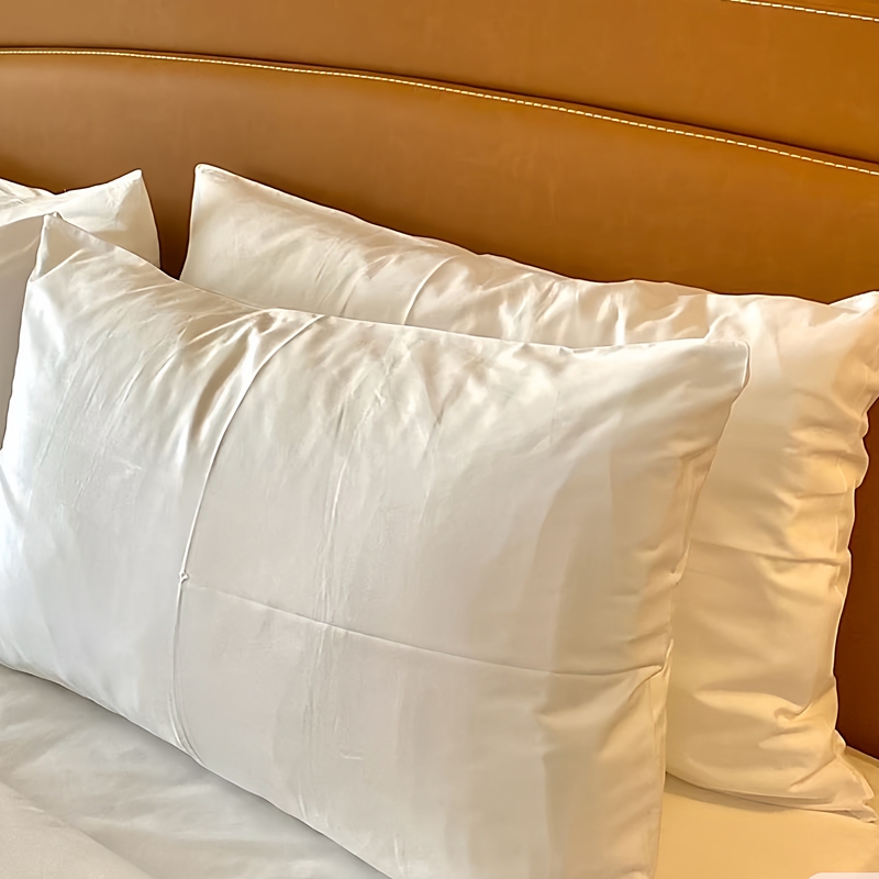 Vienna Hotel Guest Room Standard Configuration Includes 2 Pillow Sets: Buckwheat Pillow × 1, Goose down Pillow × 1, Including 2 Pillowcases Vienna Hotel Guest Room Standard Configuration Includes 2 Pillow Sets: Buckwheat Pillow × 1, Goose down Pillow × 1, Including 2 Pillowcases