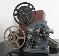 1930s Swiss 16mm 9 5mm dual-purpose BOLEX DA-type cinema projector