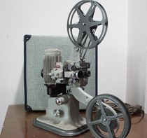 British Antique Bell Bell Howell 613H 16mm 16mm Cinema Projector