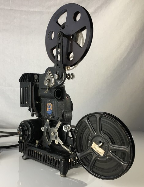 1930s French 100-generation PATHE BABY9 5mm silent film machine projector normal screening