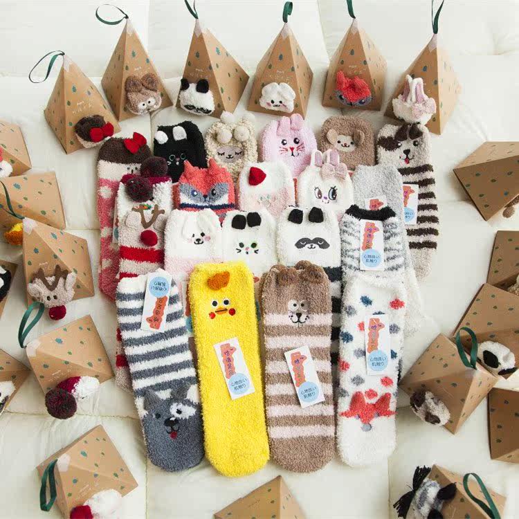 New winter products cartoon Christmas coral fleece socks for women thickened warm towel floor terry half fleece sleeping socks